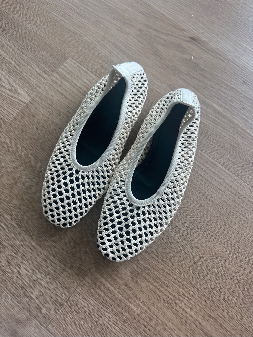 H&M Cream Woven Ballet Flats